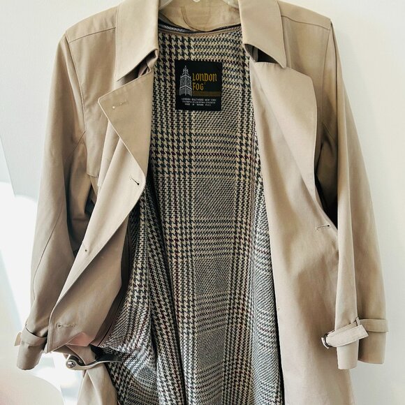 London Fog Womans Tan All Seasons Trench Coat with Zip Out Lining -  Size 10 - Picture 5 of 7